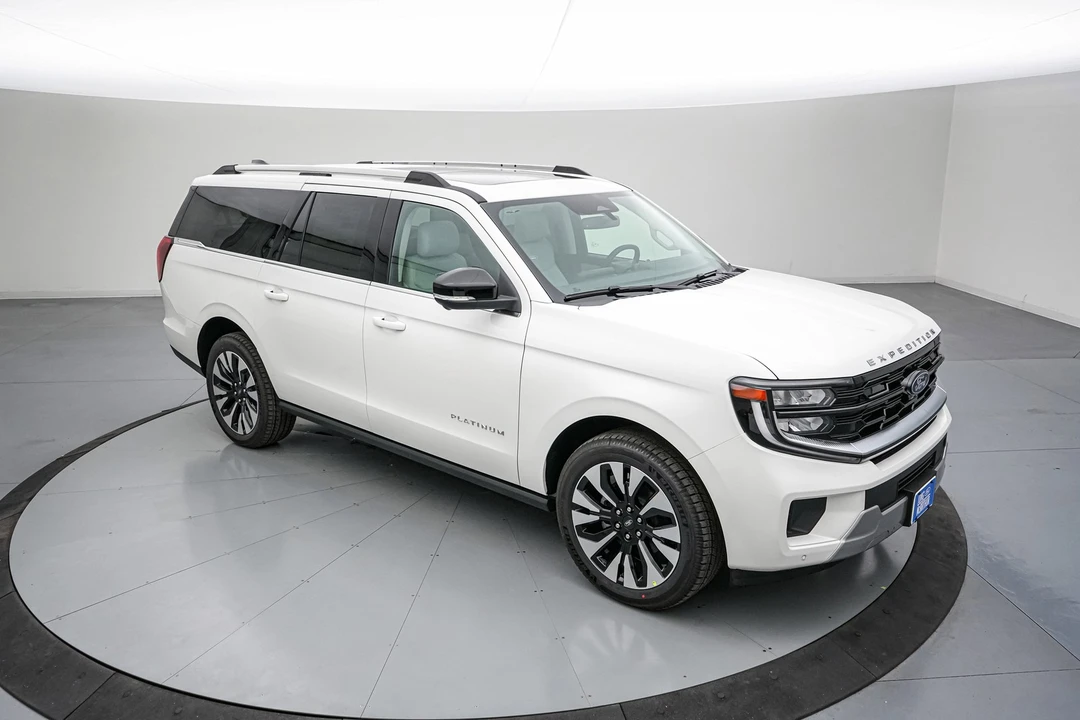 2026 Ford Expedition 5th Gen - Image 2 of 21