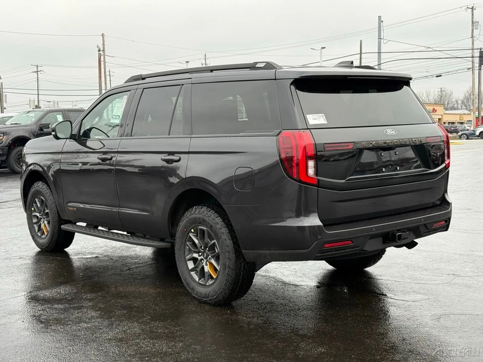 2026 Ford Expedition 5th Gen - Image 3 of 12