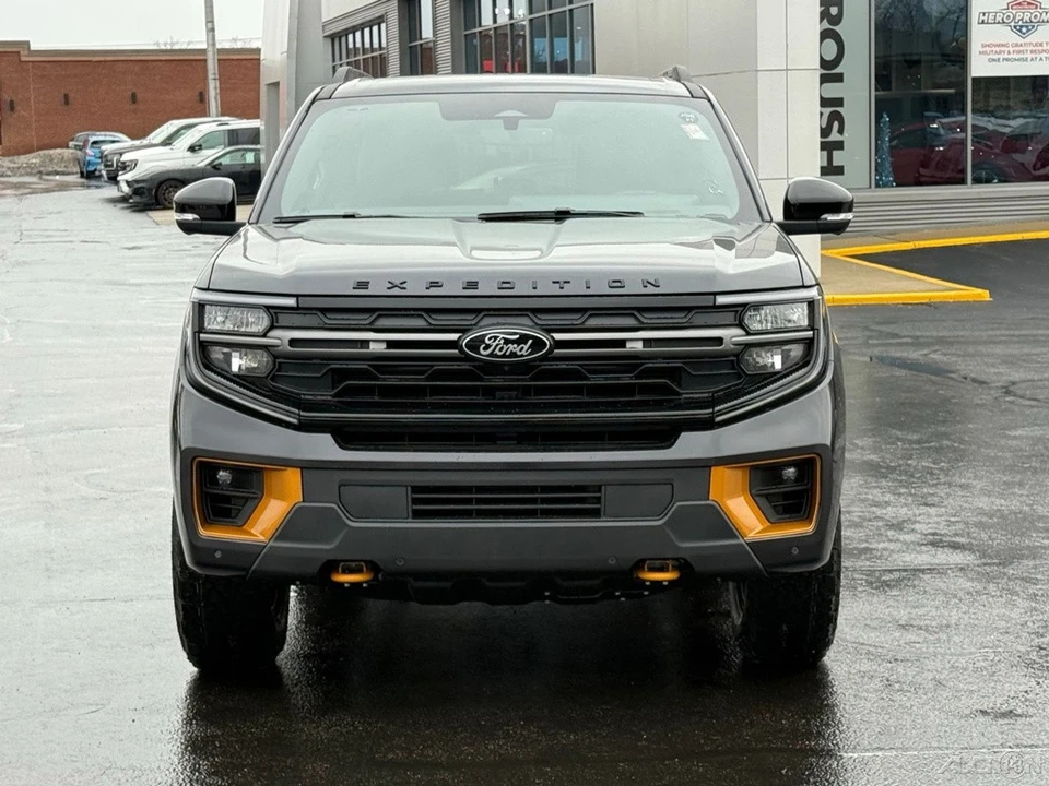2026 Ford Expedition 5th Gen - Image 7 of 12