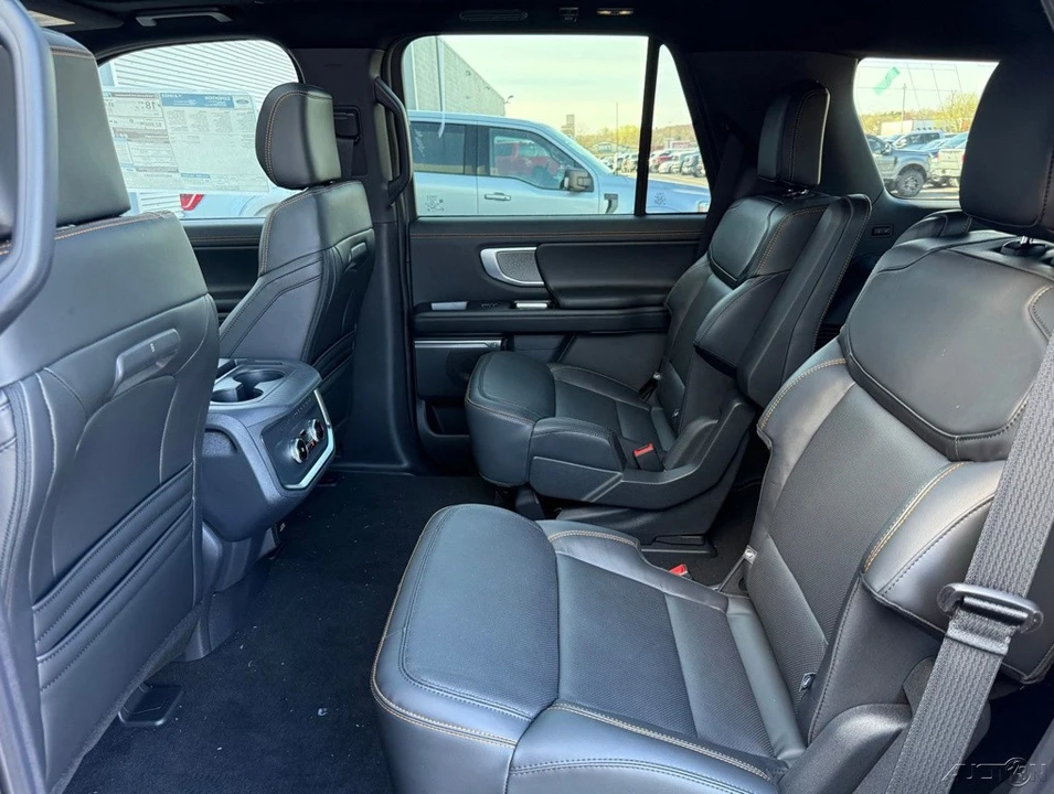 2026 Ford Expedition 5th Gen - Image 12 of 12