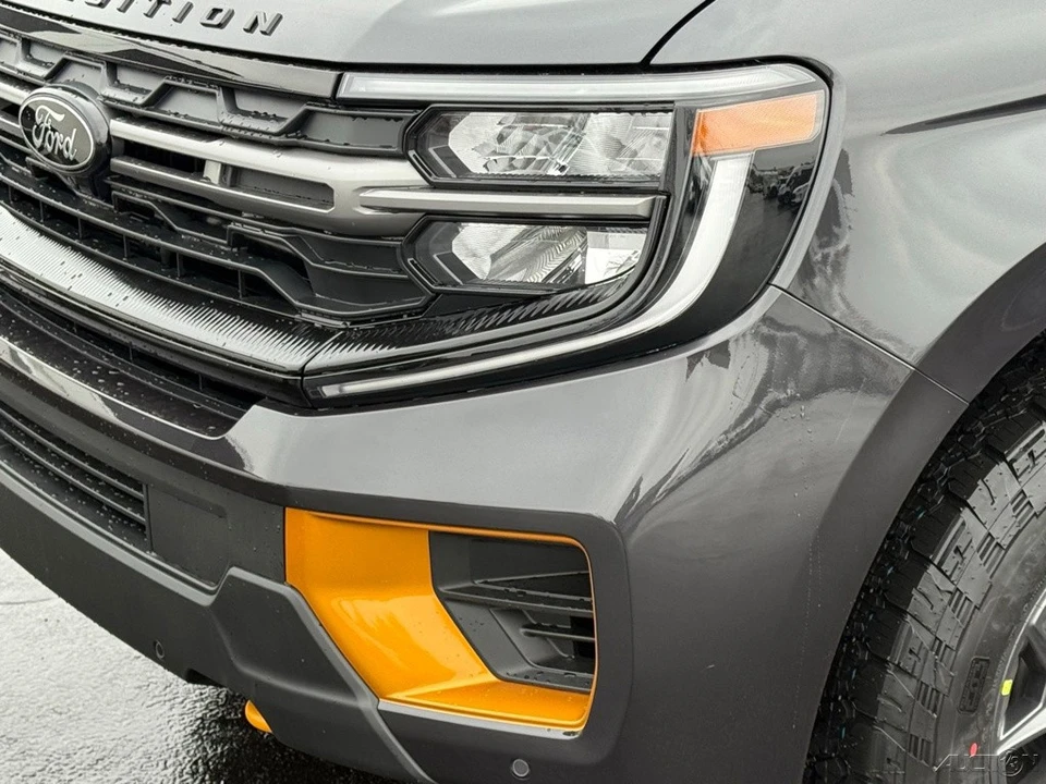 2026 Ford Expedition 5th Gen - Image 8 of 12