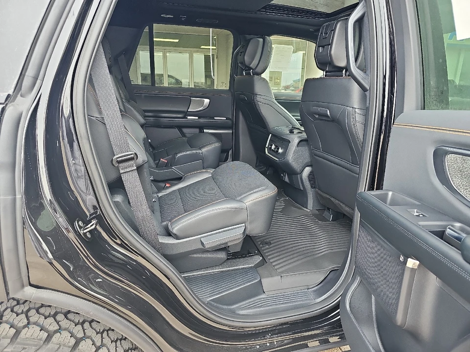 2026 Ford Expedition 5th Gen - Image 10 of 21