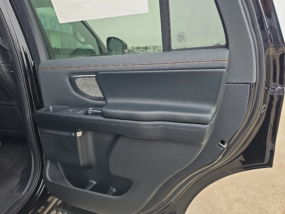2026 Ford Expedition 5th Gen - Image 11 of 21