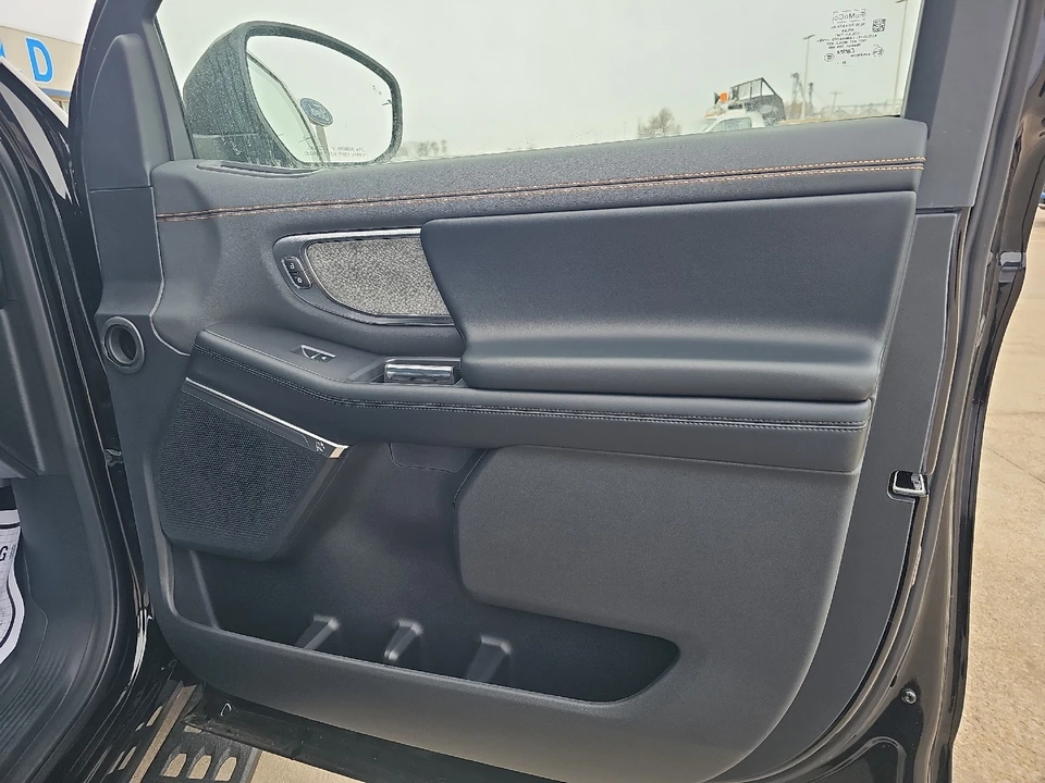 2026 Ford Expedition 5th Gen - Image 7 of 21
