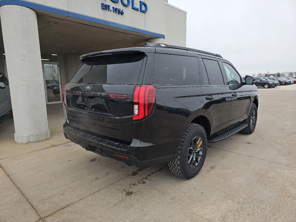 2026 Ford Expedition 5th Gen - Image 13 of 21