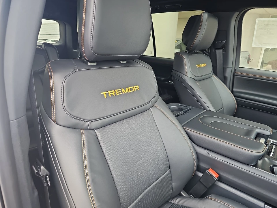 2026 Ford Expedition 5th Gen - Image 9 of 21