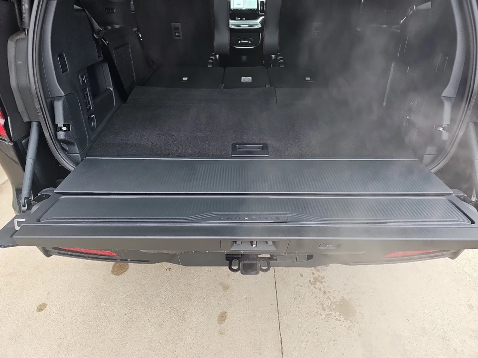 2026 Ford Expedition 5th Gen - Image 16 of 21