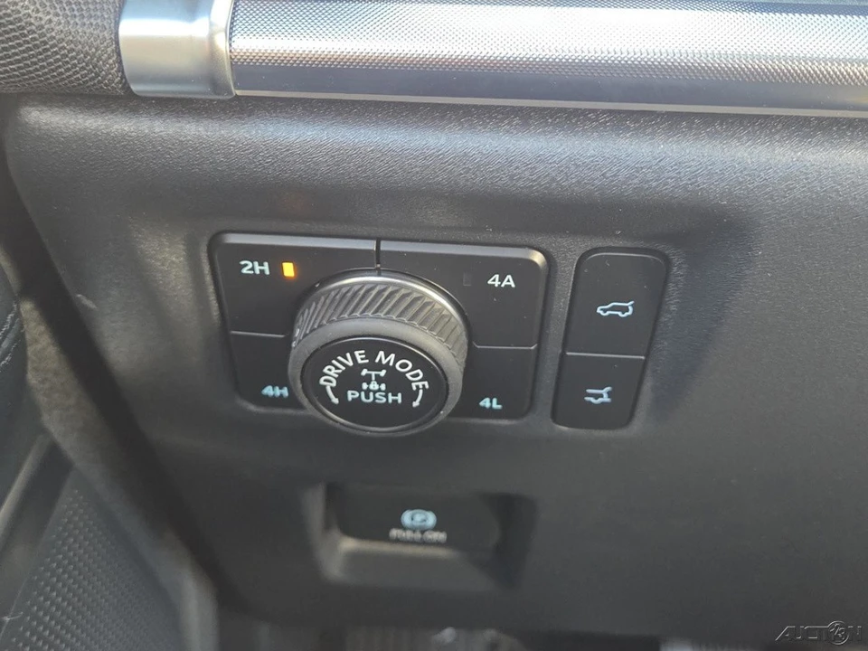 2026 Ford Expedition 5th Gen - Image 14 of 20