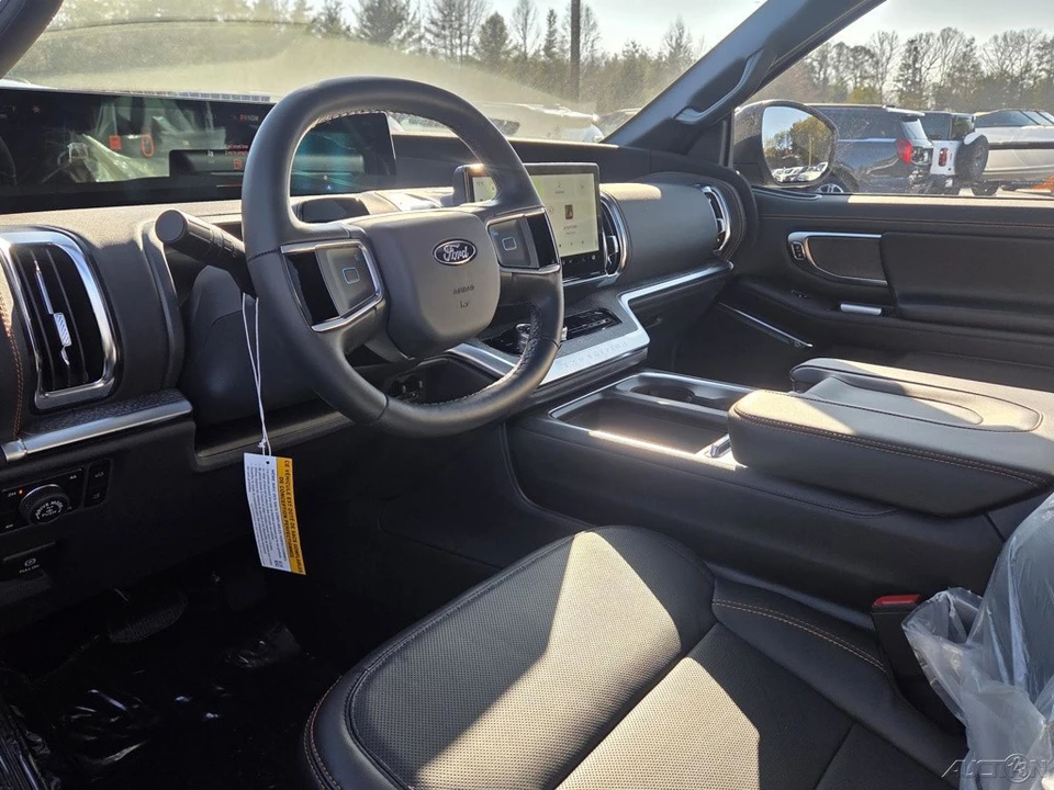 2026 Ford Expedition 5th Gen - Image 10 of 20