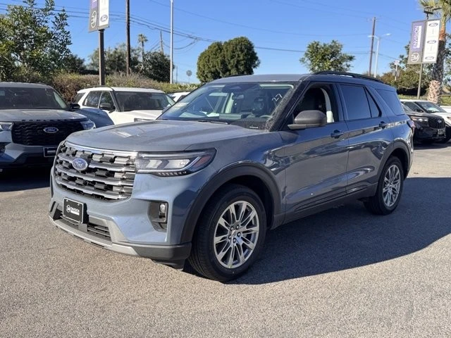 2026 Ford Explorer 6th Gen - Image 7 of 12