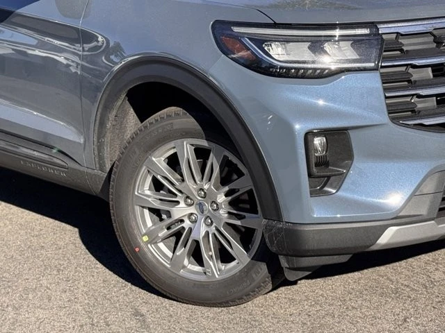 2026 Ford Explorer 6th Gen - Image 4 of 12