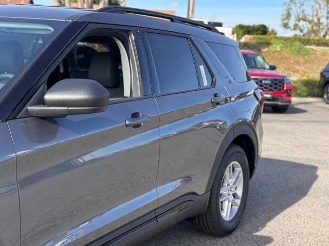 2026 Ford Explorer 6th Gen - Image 9 of 12