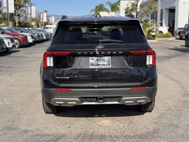 2026 Ford Explorer 6th Gen - Image 11 of 12