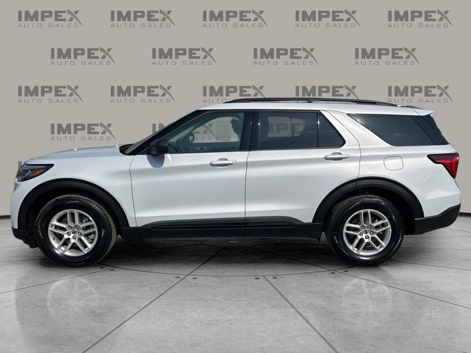 2026 Ford Explorer 6th Gen - Image 2 of 21