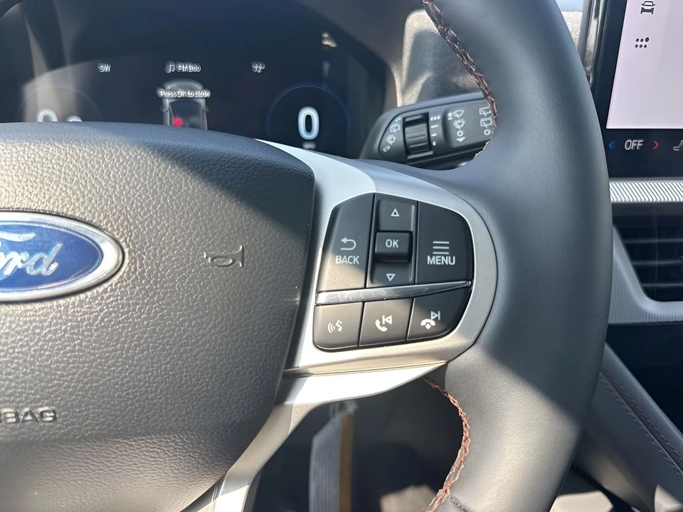 2026 Ford Explorer 6th Gen - Image 17 of 21
