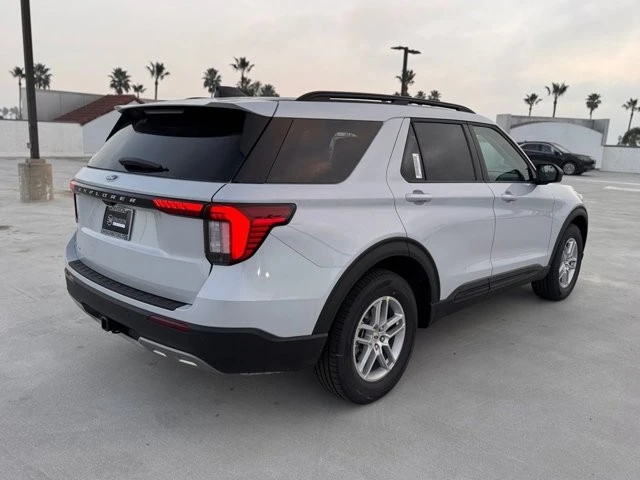 2026 Ford Explorer 6th Gen - Image 12 of 12
