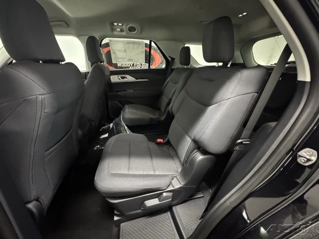2026 Ford Explorer 6th Gen - Image 10 of 12