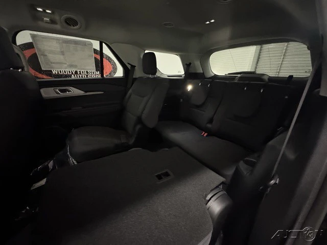 2026 Ford Explorer 6th Gen - Image 11 of 12