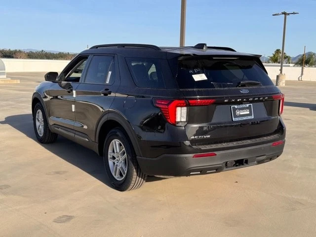 2026 Ford Explorer 6th Gen - Image 10 of 12