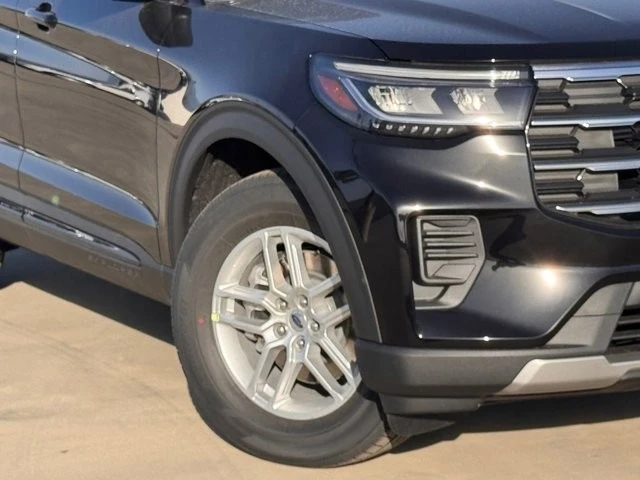 2026 Ford Explorer 6th Gen - Image 4 of 12
