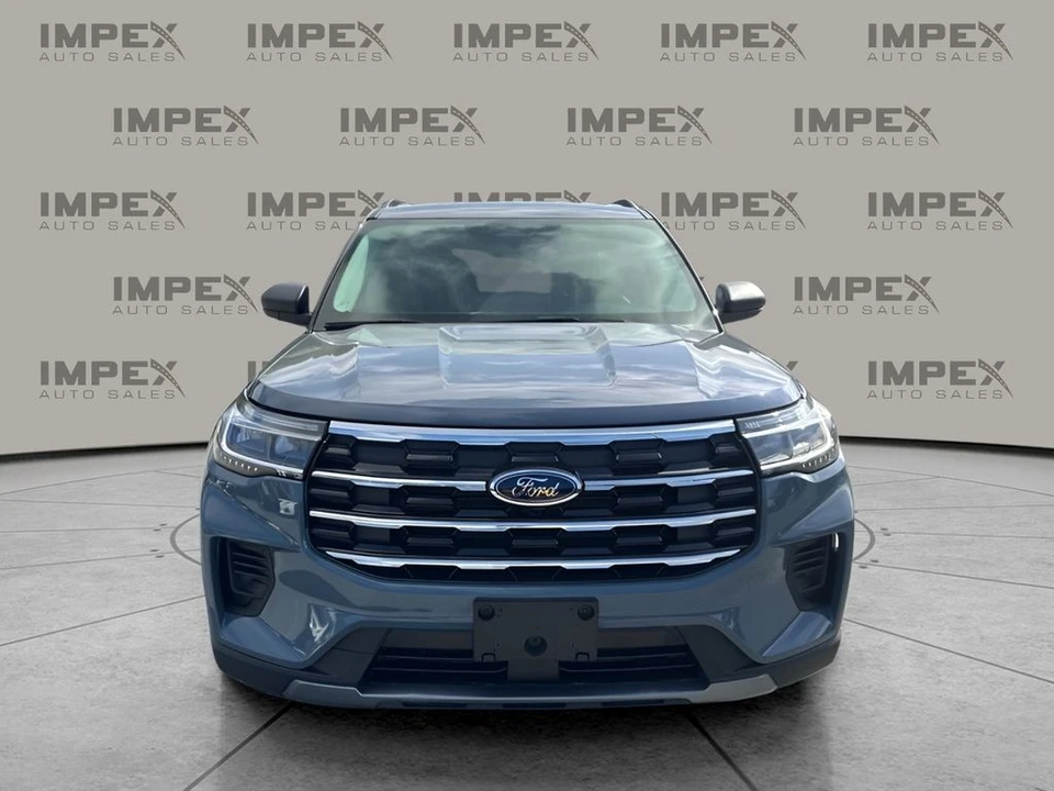 2026 Ford Explorer 6th Gen - Image 8 of 21
