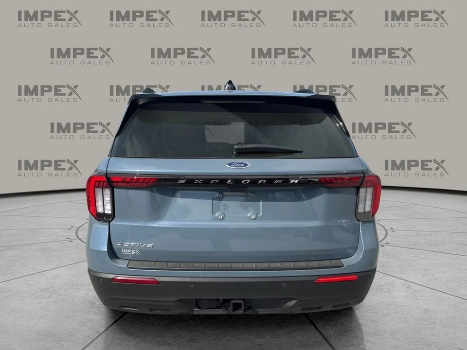 2026 Ford Explorer 6th Gen - Image 4 of 21