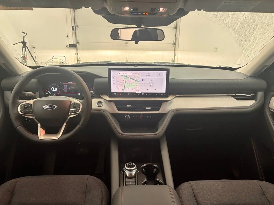 2026 Ford Explorer 6th Gen - Image 2 of 12