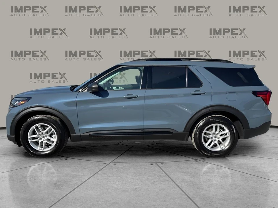 2026 Ford Explorer 6th Gen - Image 2 of 21