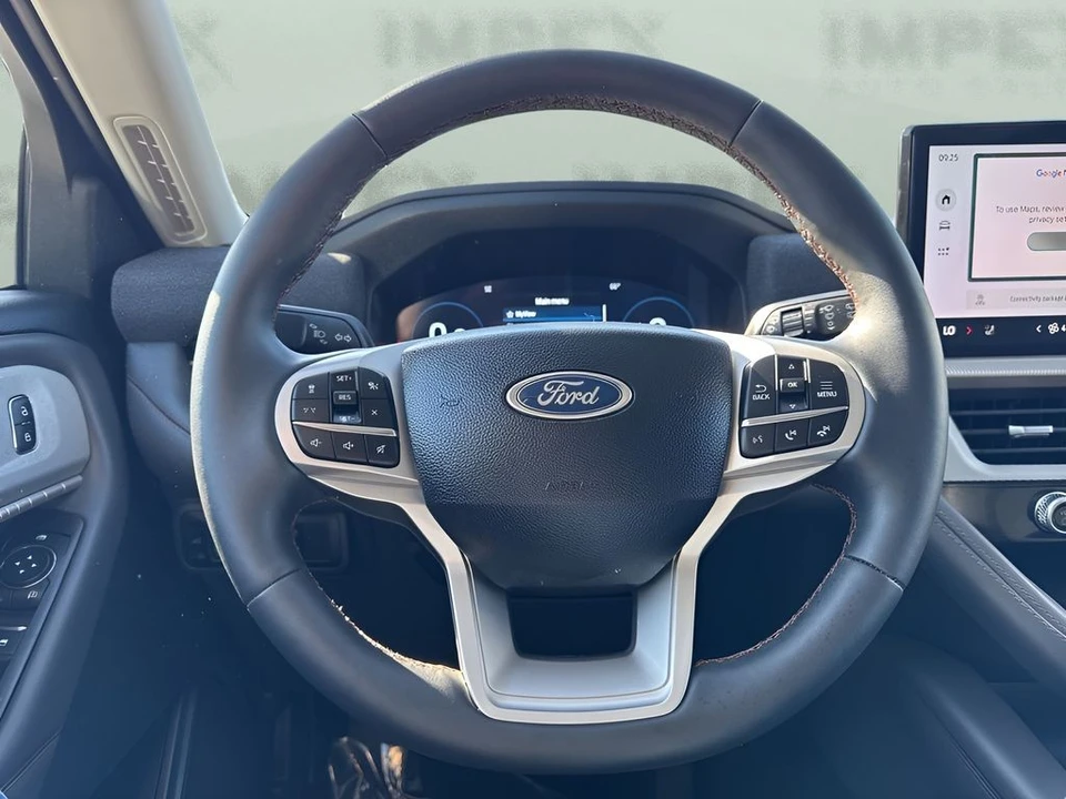 2026 Ford Explorer 6th Gen - Image 14 of 21
