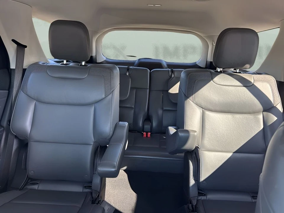 2026 Ford Explorer 6th Gen - Image 11 of 21