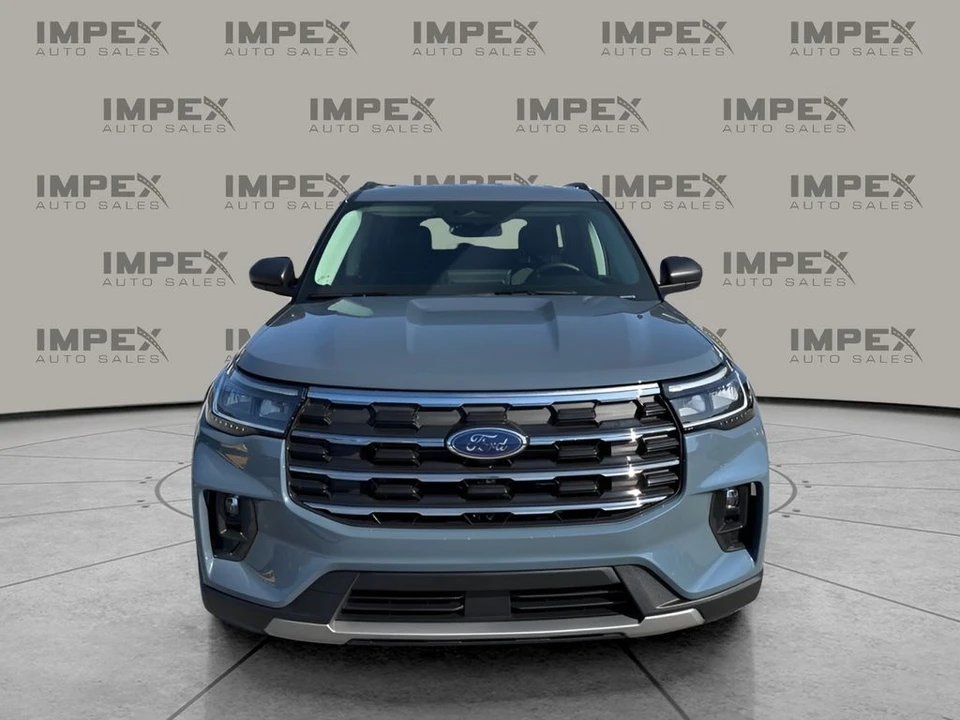 2026 Ford Explorer 6th Gen - Image 8 of 21