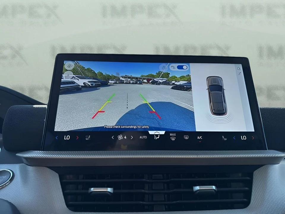 2026 Ford Explorer 6th Gen - Image 20 of 21