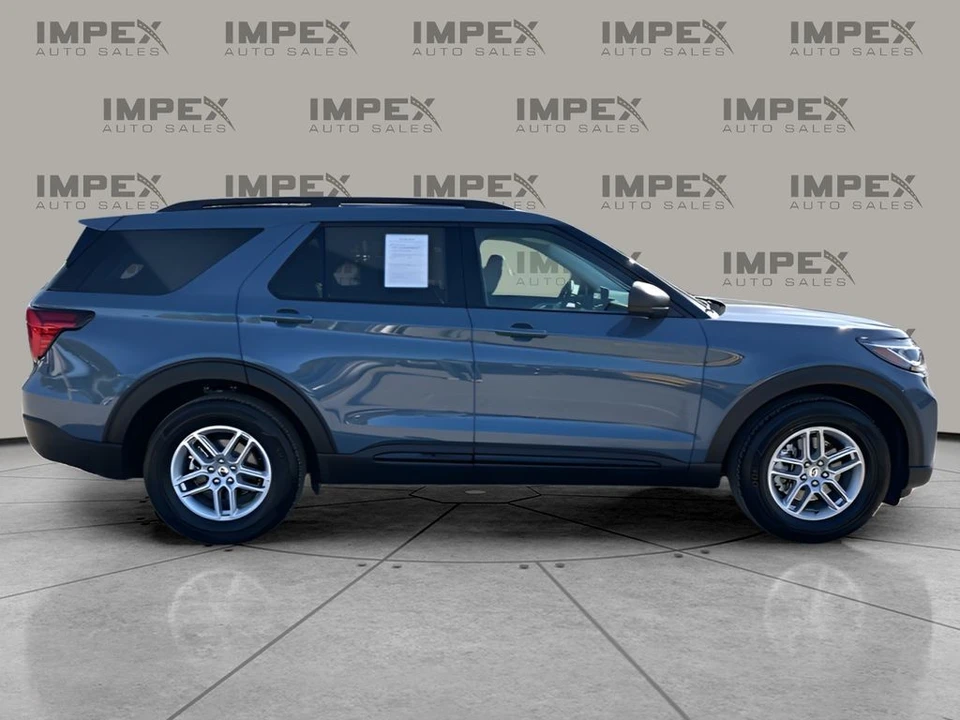 2026 Ford Explorer 6th Gen - Image 6 of 21