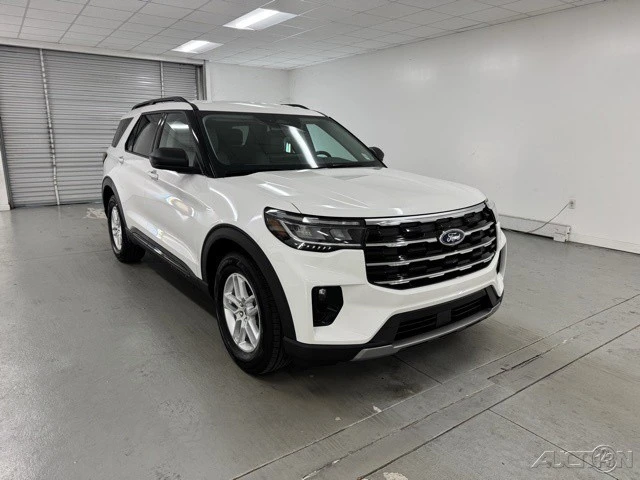 2026 Ford Explorer 6th Gen - Image 3 of 12
