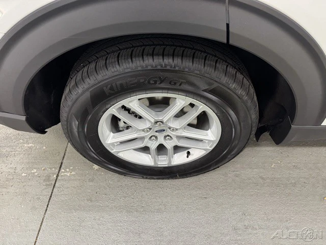 2026 Ford Explorer 6th Gen - Image 4 of 12