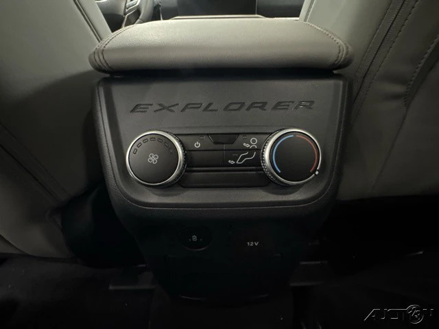 2026 Ford Explorer 6th Gen - Image 12 of 12
