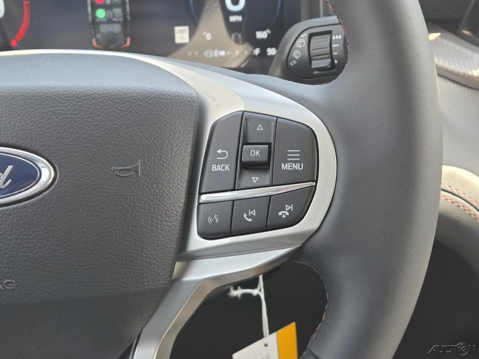 2026 Ford Explorer 6th Gen - Image 12 of 21