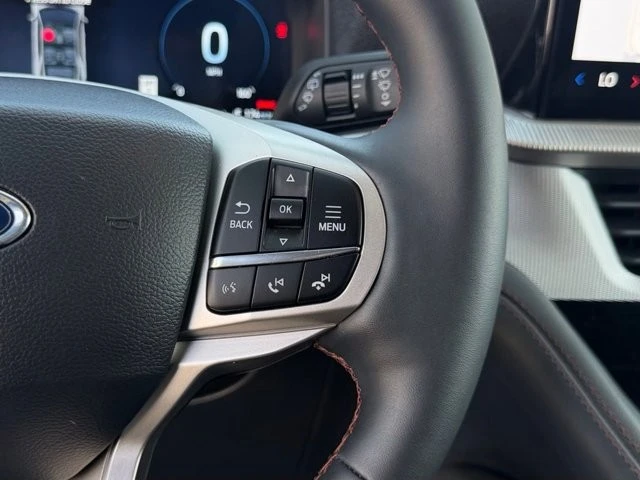 2026 Ford Explorer 6th Gen - Image 22 of 31