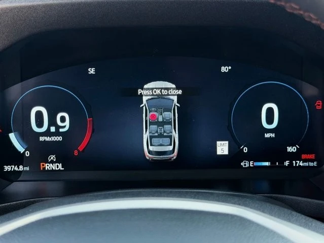 2026 Ford Explorer 6th Gen - Image 19 of 31