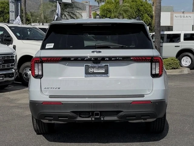2026 Ford Explorer 6th Gen - Image 7 of 31