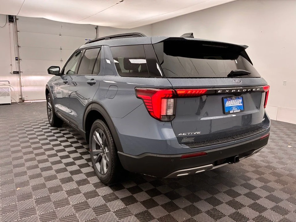 2026 Ford Explorer 6th Gen - Image 12 of 12