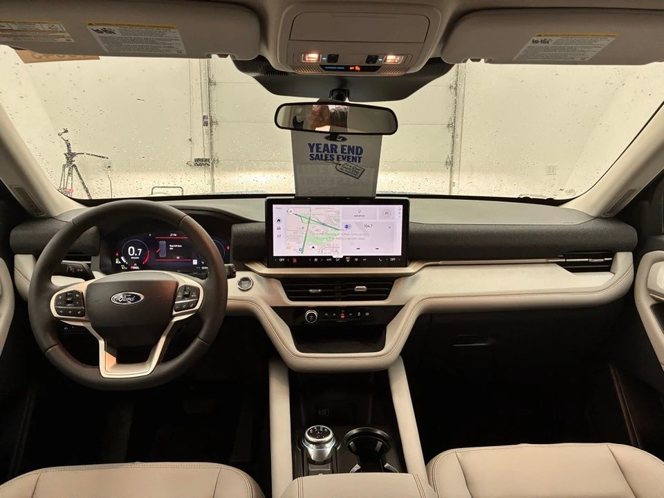 2026 Ford Explorer 6th Gen - Image 2 of 12