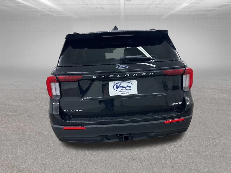 2026 Ford Explorer 6th Gen - Image 9 of 12