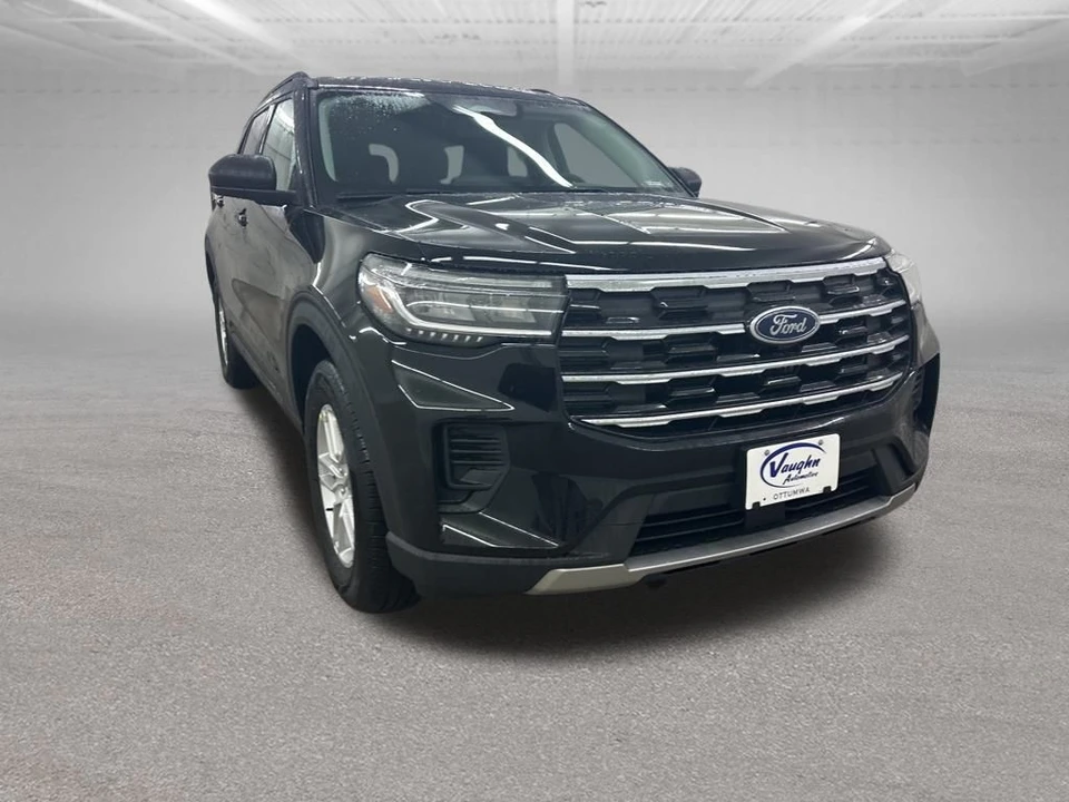 2026 Ford Explorer 6th Gen - Image 2 of 12