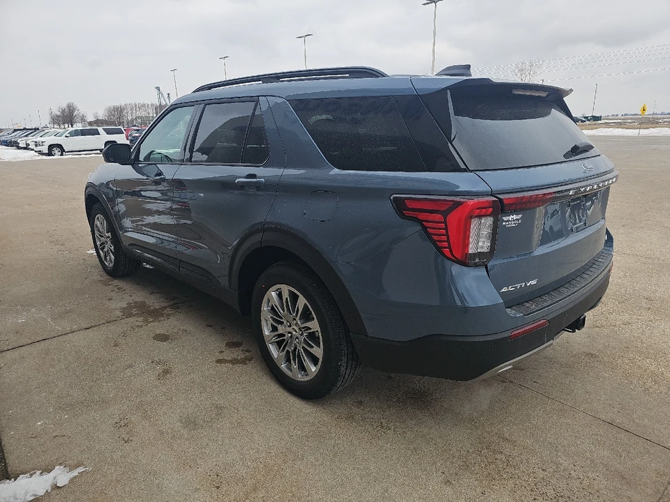 2026 Ford Explorer 6th Gen - Image 13 of 20