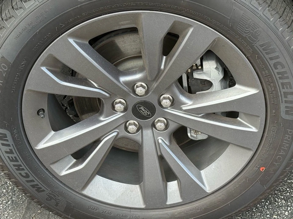 2026 Ford Explorer 6th Gen - Image 11 of 12