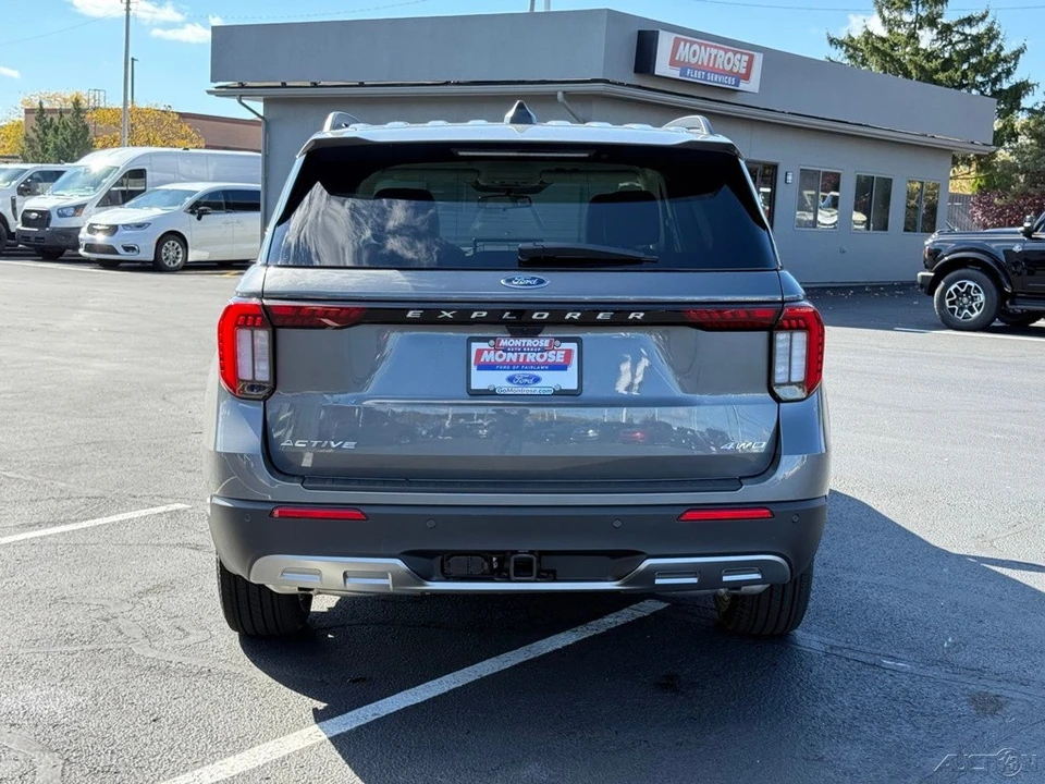 2026 Ford Explorer 6th Gen - Image 5 of 12