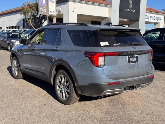 2026 Ford Explorer 6th Gen - Image 10 of 12