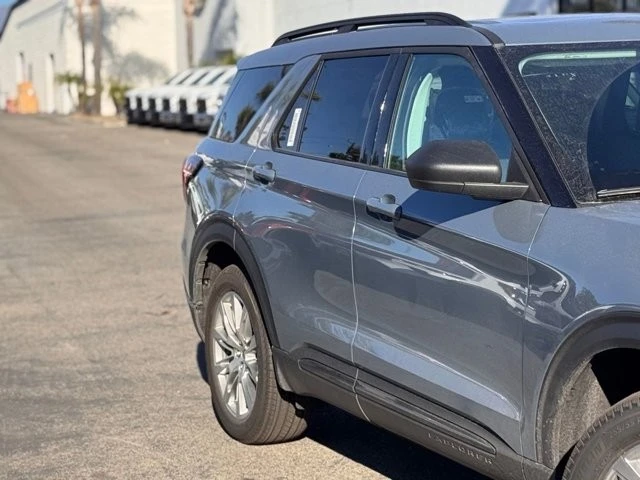 2026 Ford Explorer 6th Gen - Image 5 of 12