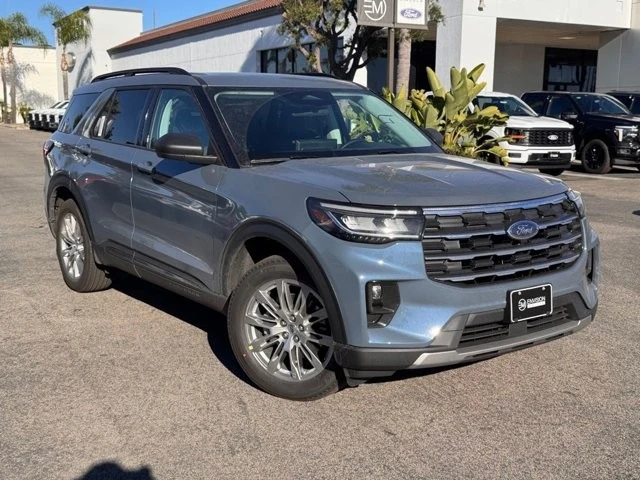 2026 Ford Explorer 6th Gen - Image 2 of 12